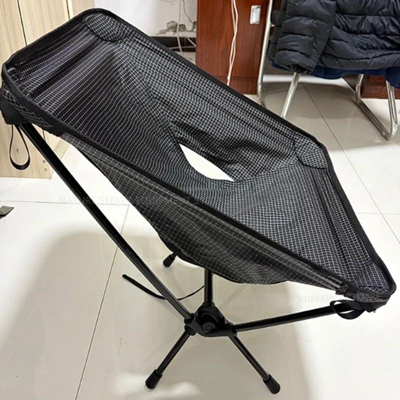 เก้าอี้พับแคมป์ปิ้งน้ำหนักเบาพ - Fishing Backpack บทวิจารณ์และราคา